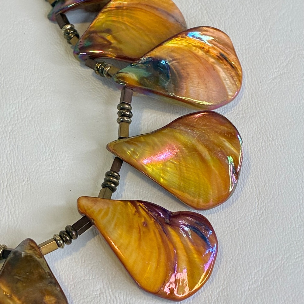 Vintage Mother of Pearl Necklace Shell Statement Artisan Iridescent Golden Bead - Picture 11 of 15